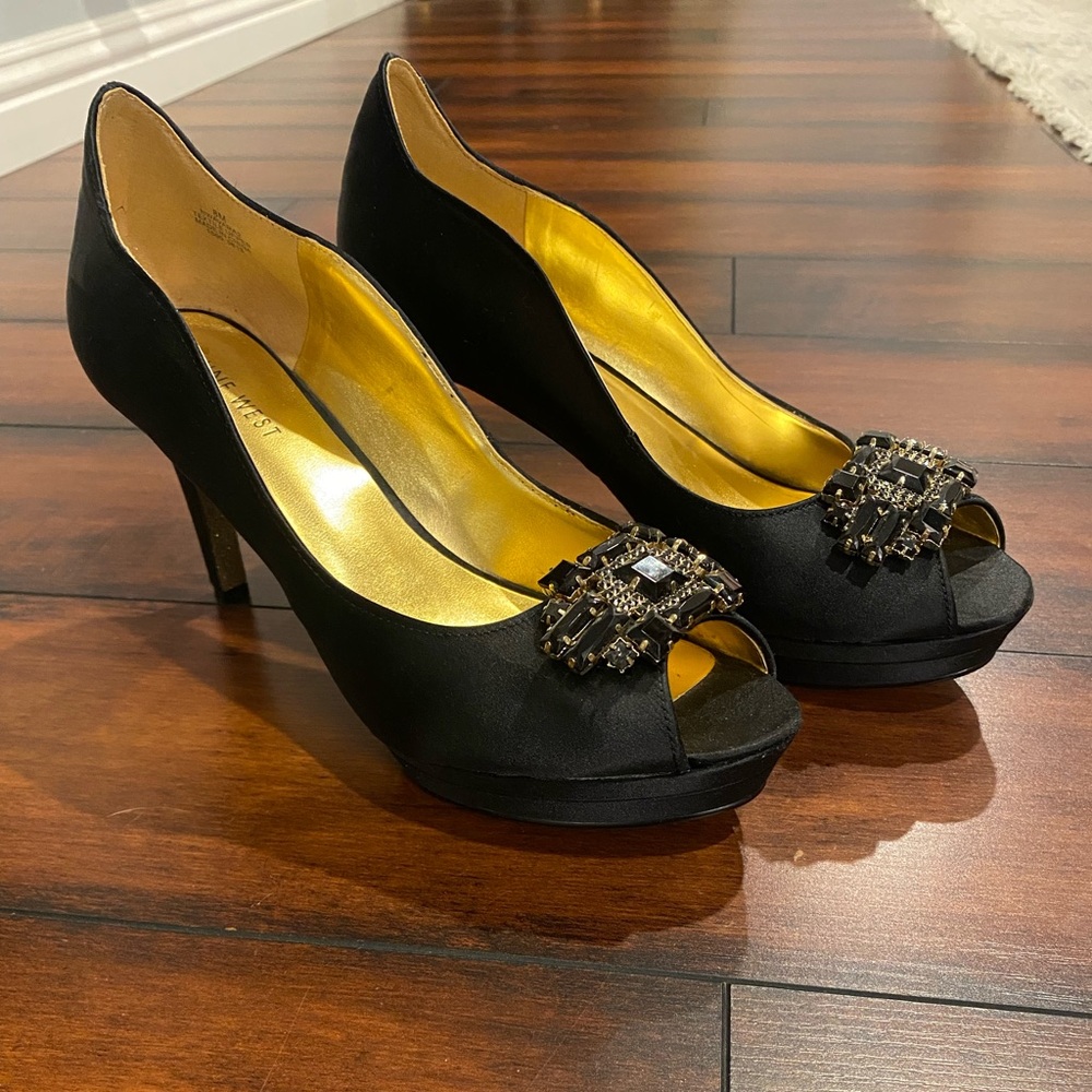 Nine West Black high heels with Jewels